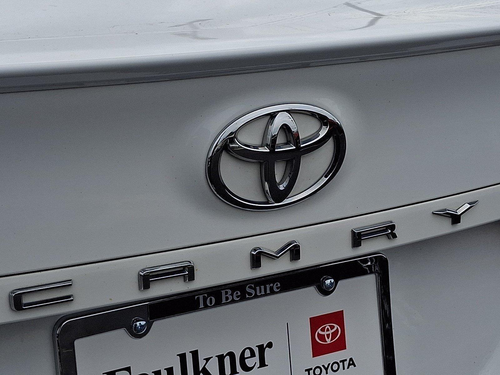 2024 Toyota Camry SE Auto (SE)