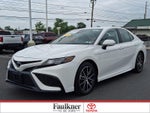 2024 Toyota Camry SE Auto (SE)