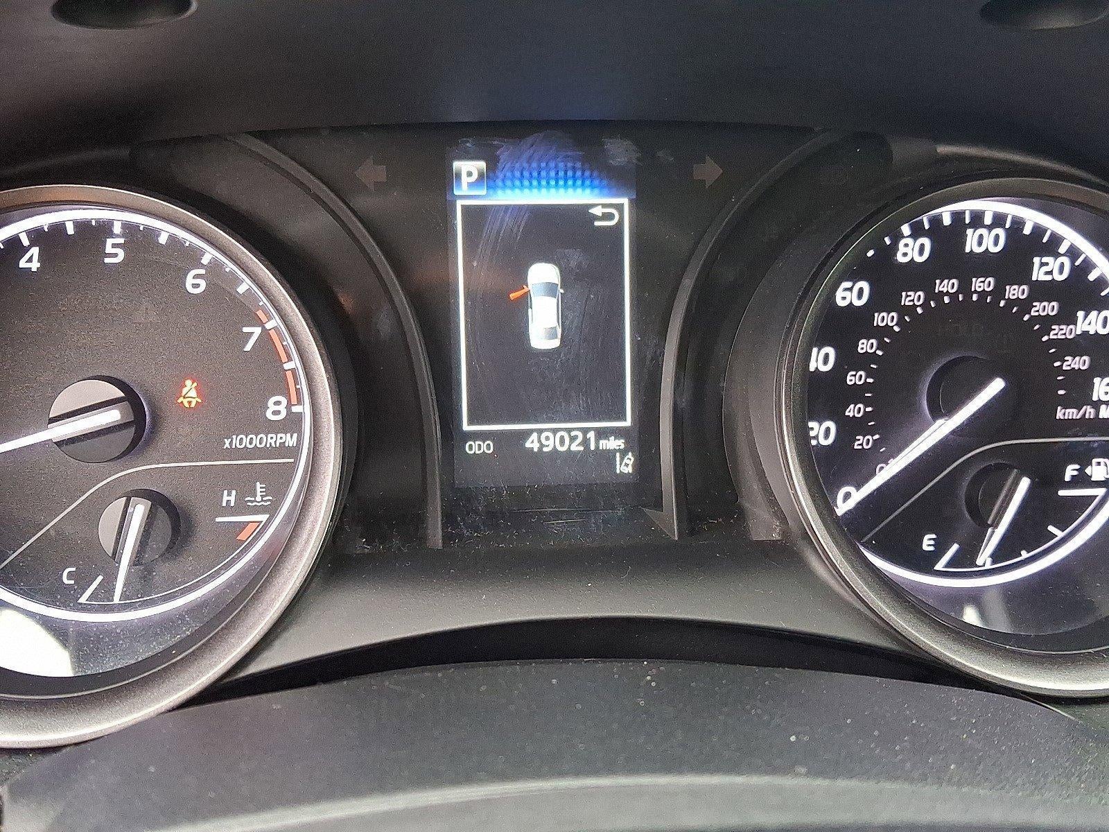 2023 Toyota Camry SE Auto (SE)