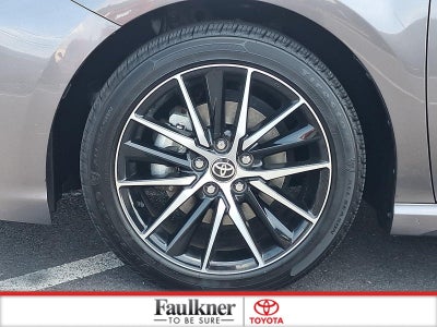 2024 Toyota Camry SE Auto (SE)