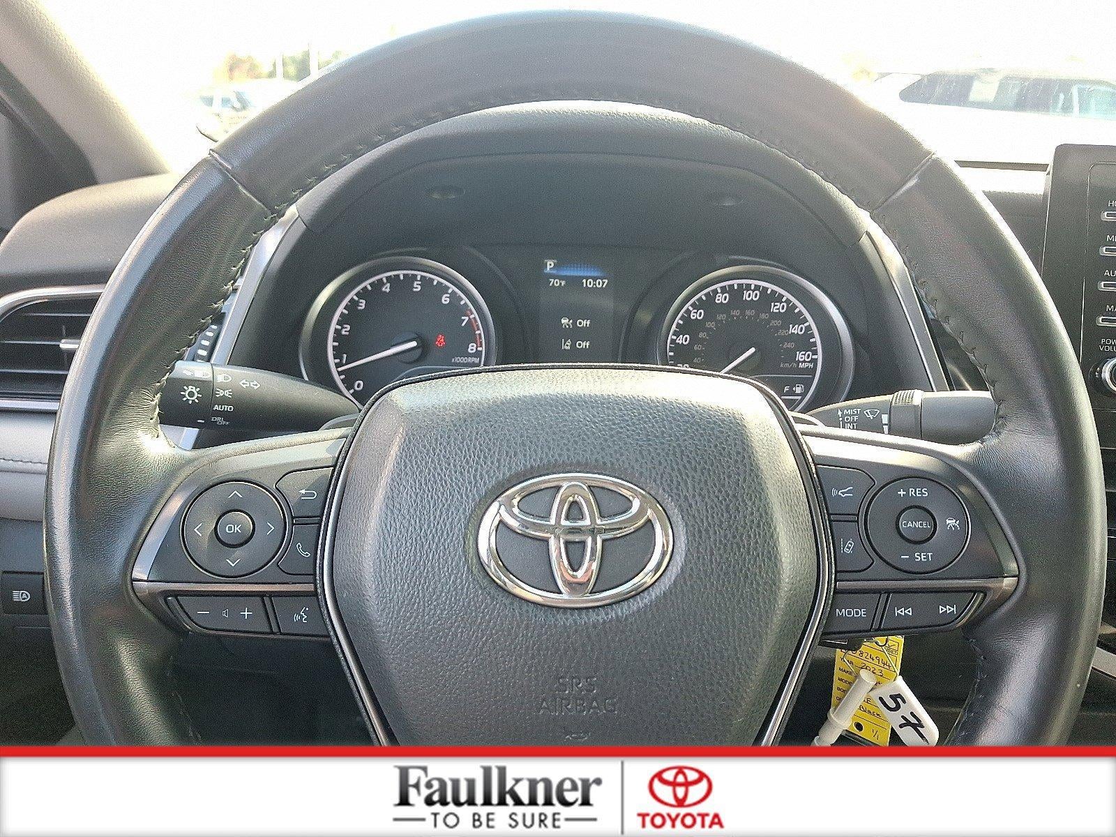 2023 Toyota Camry SE Auto (SE)