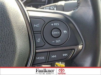 2023 Toyota Camry SE Auto (SE)