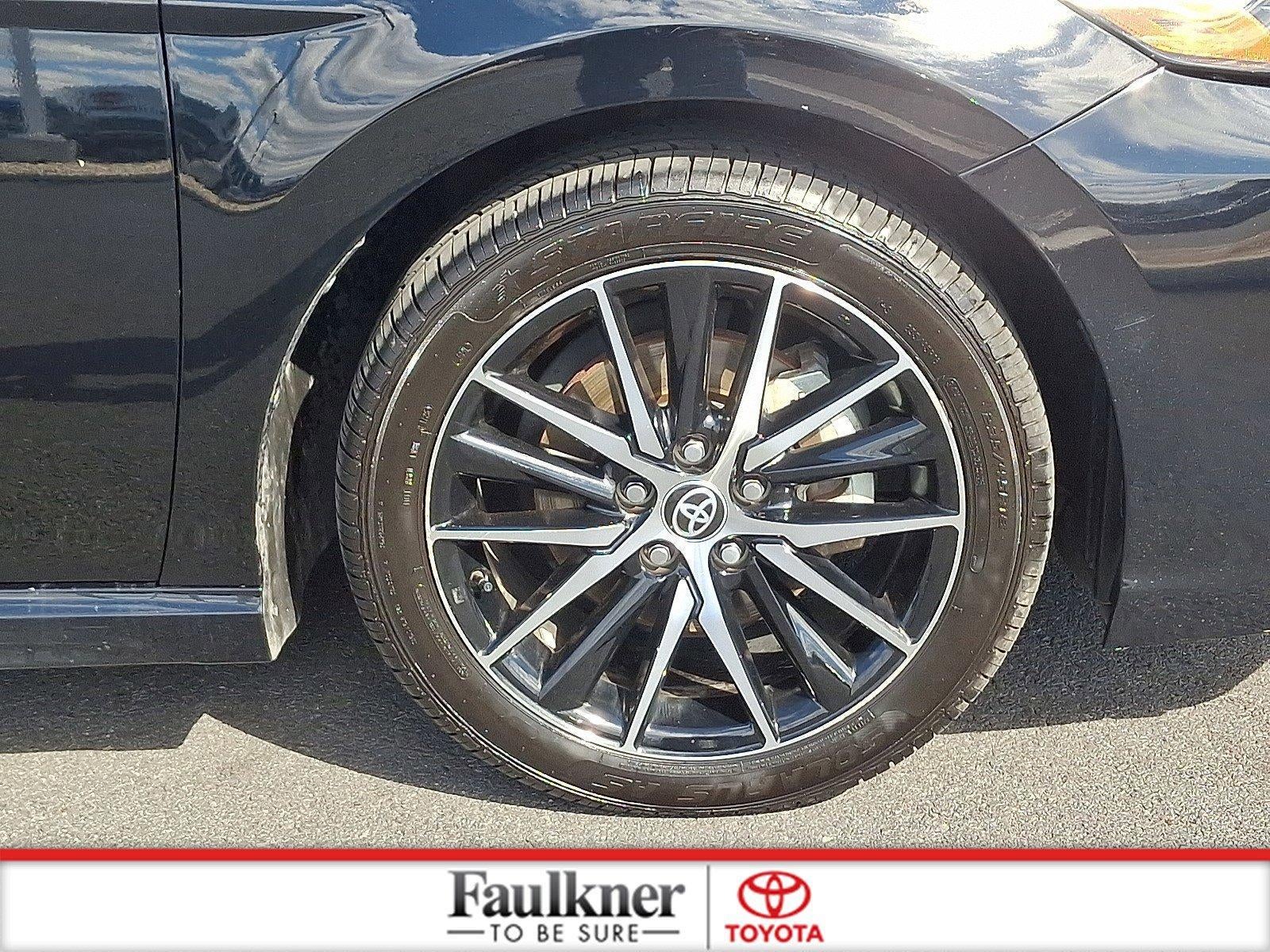 2023 Toyota Camry SE Auto (SE)