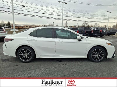 2021 Toyota Camry SE Auto AWD (Natl)