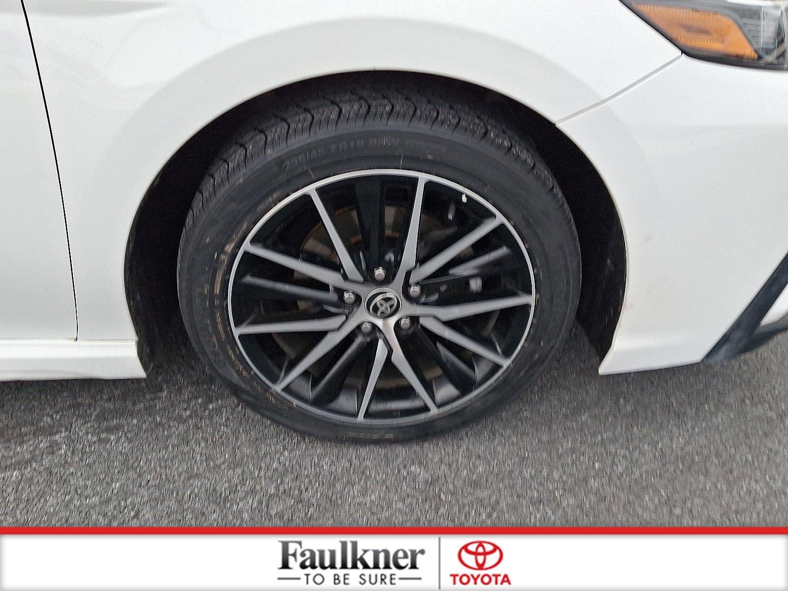 2021 Toyota Camry SE Auto AWD (Natl)