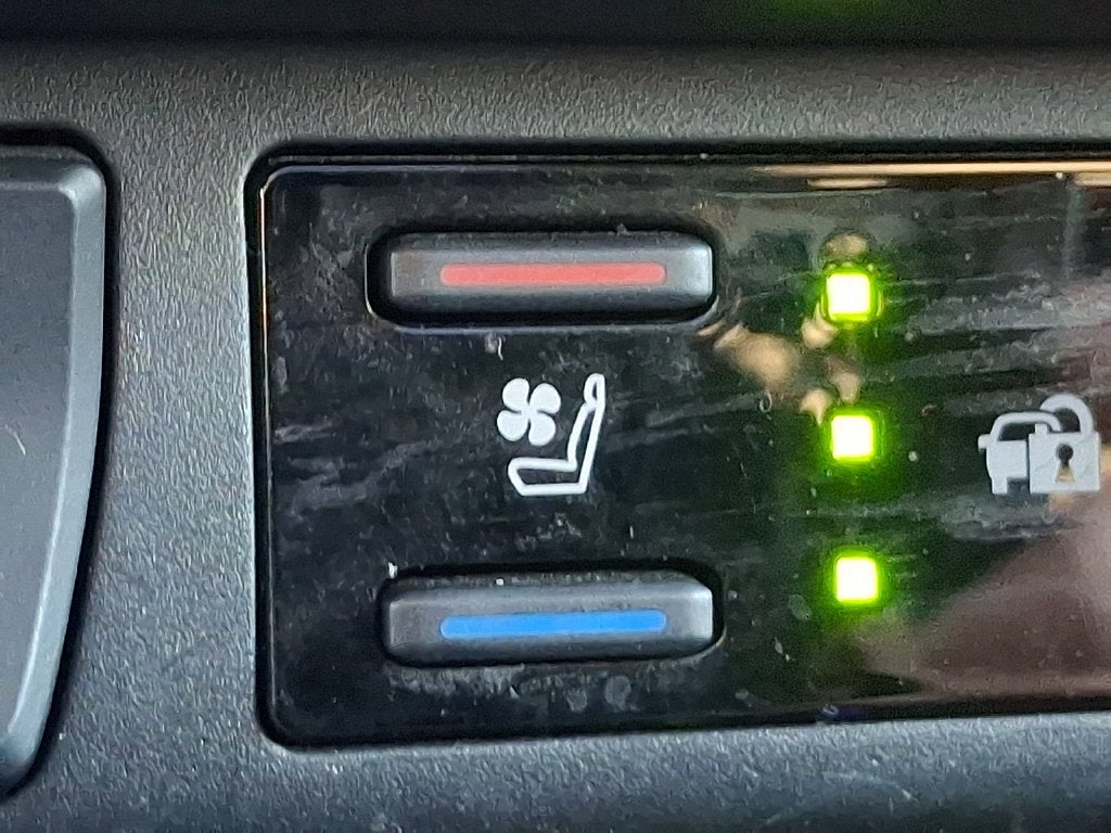 2023 Toyota RAV4 Hybrid Limited CERTIFIED