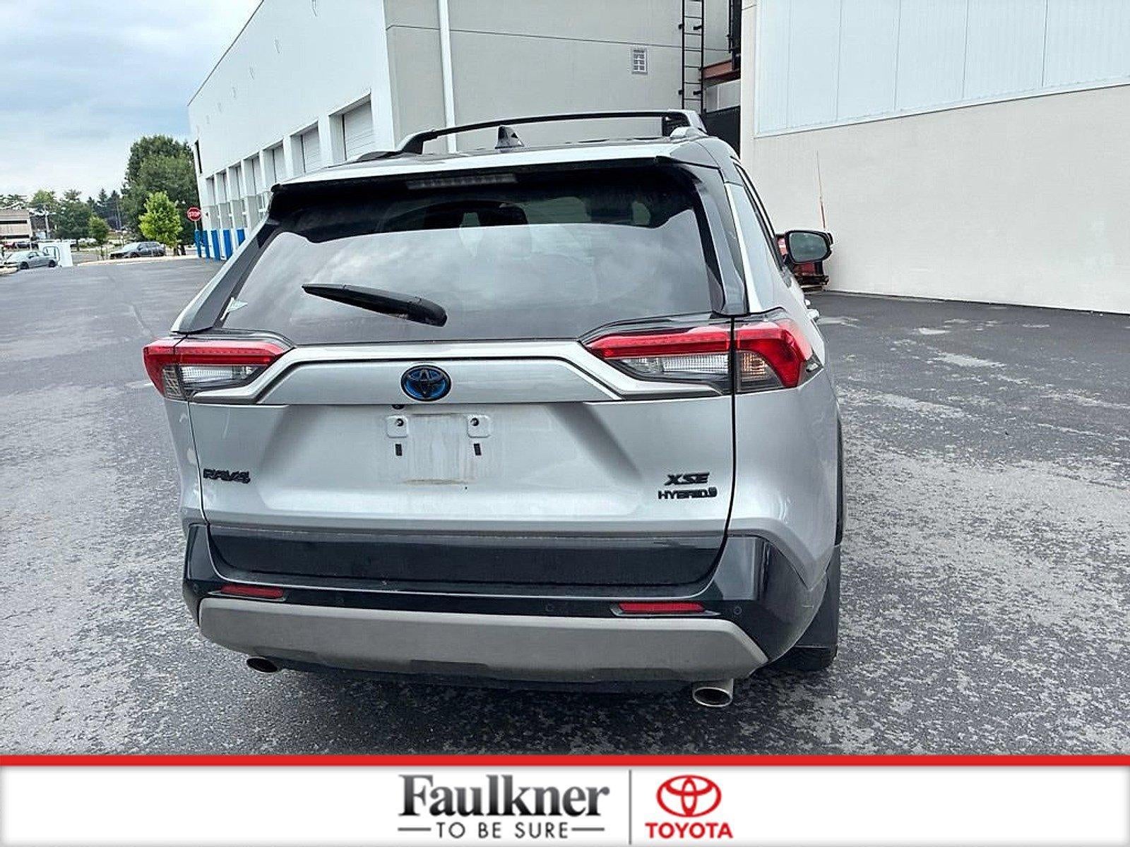 2023 Toyota RAV4 Hybrid XSE AWD (Natl)