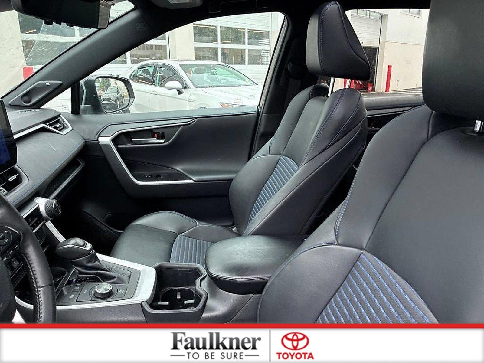 2023 Toyota RAV4 Hybrid XSE AWD (Natl)