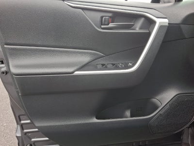 2025 Toyota RAV4 Hybrid LE CERTIFIED