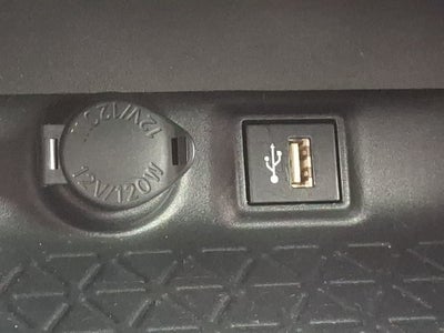 2025 Toyota RAV4 Hybrid LE CERTIFIED