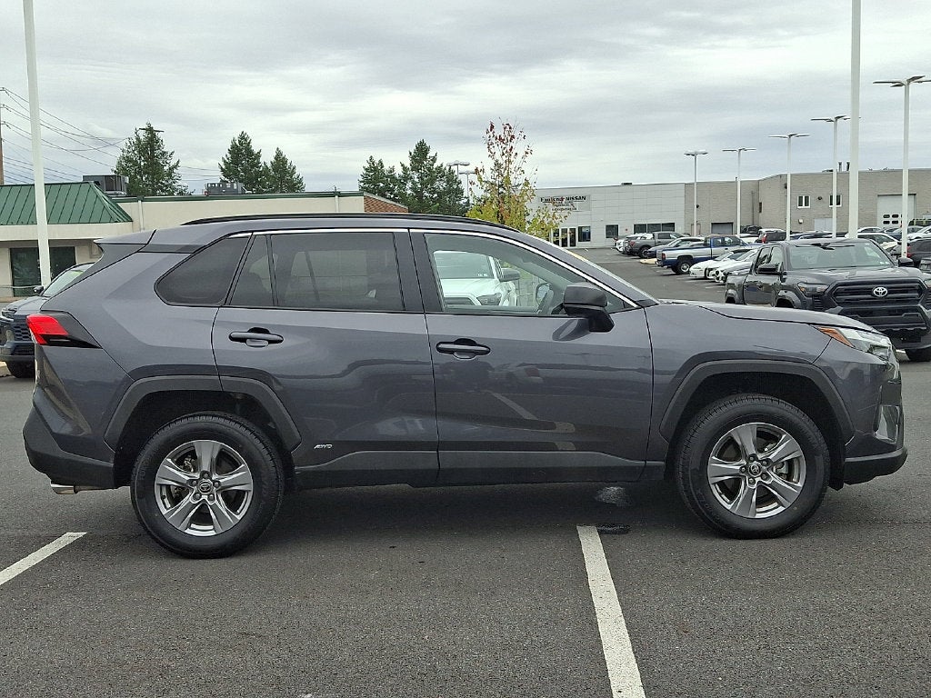 2025 Toyota RAV4 Hybrid LE CERTIFIED
