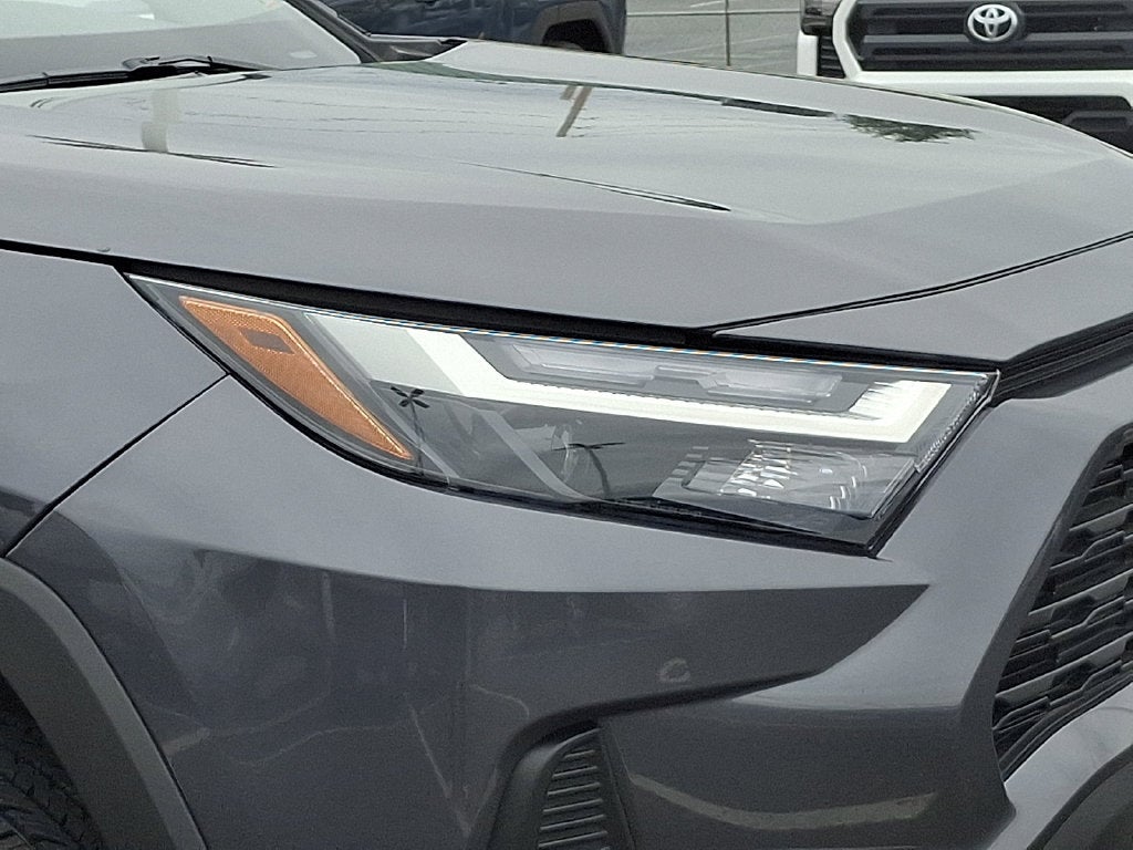 2025 Toyota RAV4 Hybrid LE CERTIFIED