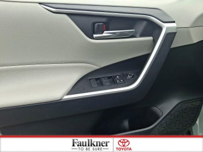 2021 Toyota RAV4 Hybrid XLE AWD (Natl)