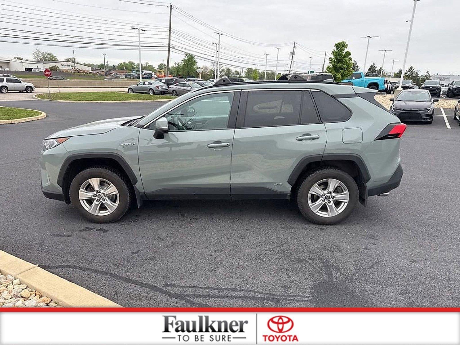 2021 Toyota RAV4 Hybrid XLE AWD (Natl)