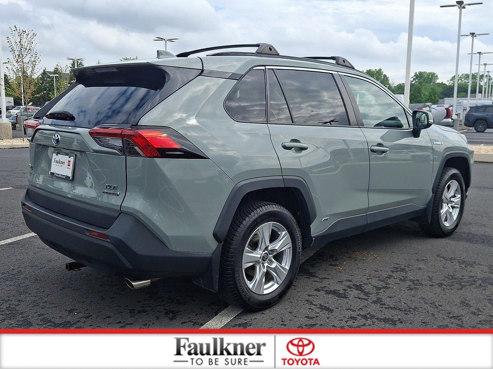 2021 Toyota RAV4 Hybrid XLE AWD (Natl)