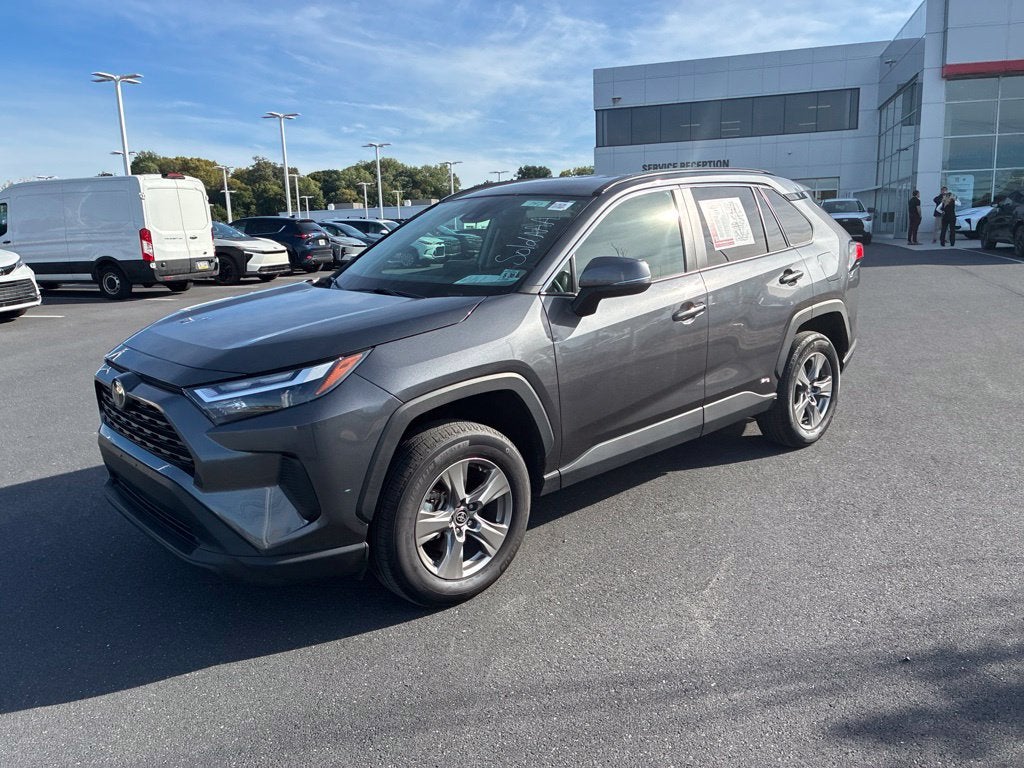 2025 Toyota RAV4 Hybrid XLE CERTIFIED
