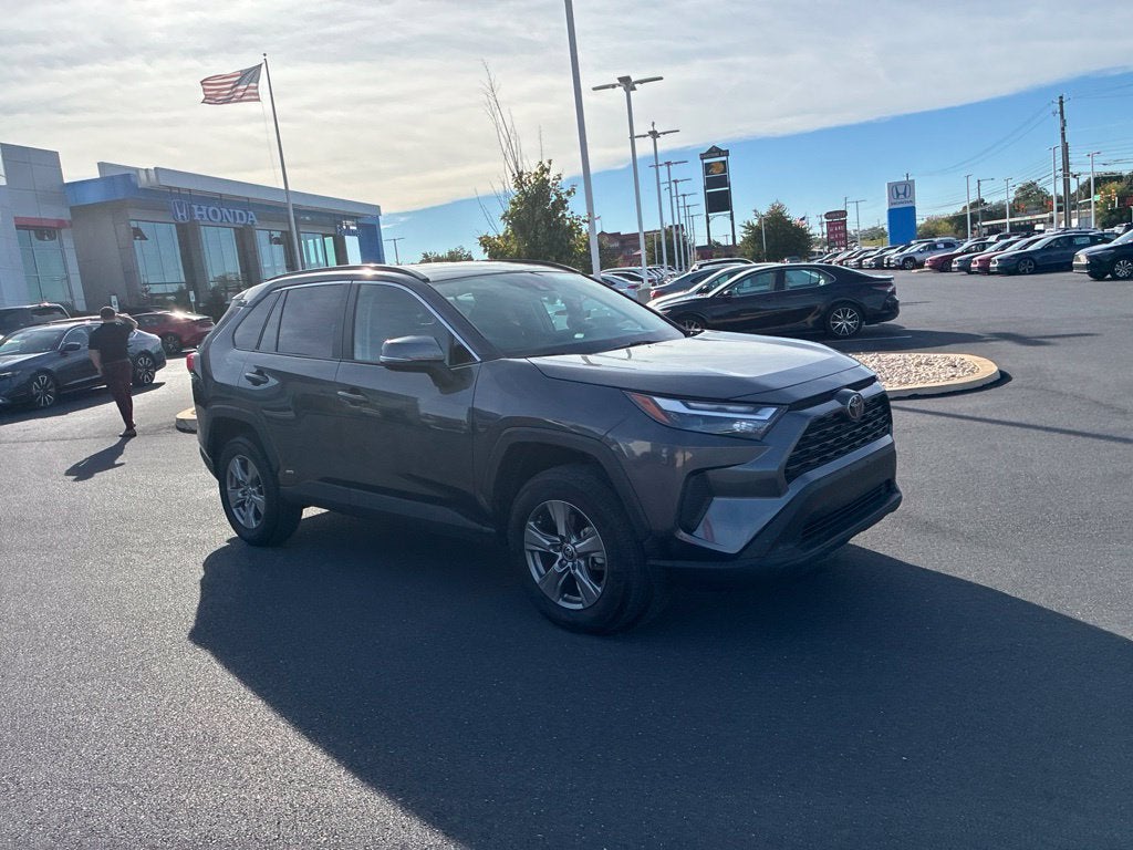 2025 Toyota RAV4 Hybrid XLE CERTIFIED