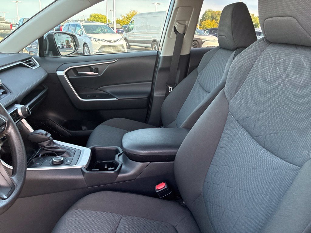 2025 Toyota RAV4 Hybrid XLE CERTIFIED