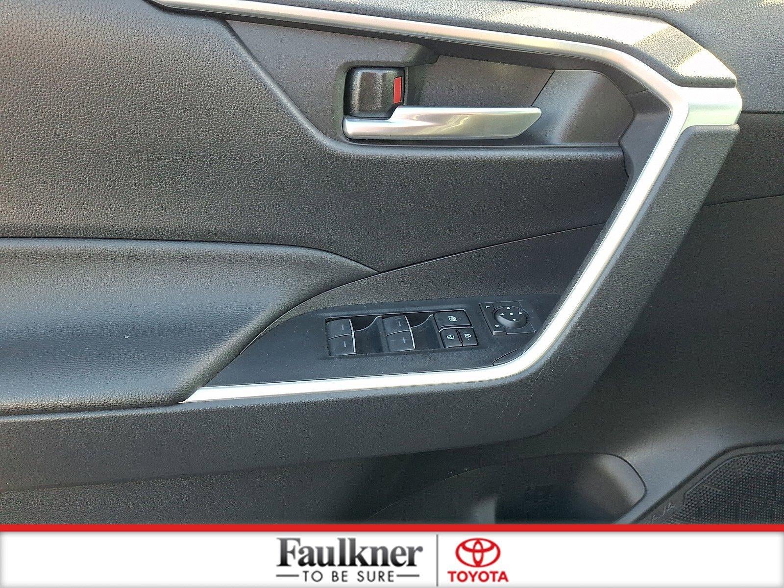 2023 Toyota RAV4 Hybrid XLE AWD (Natl)