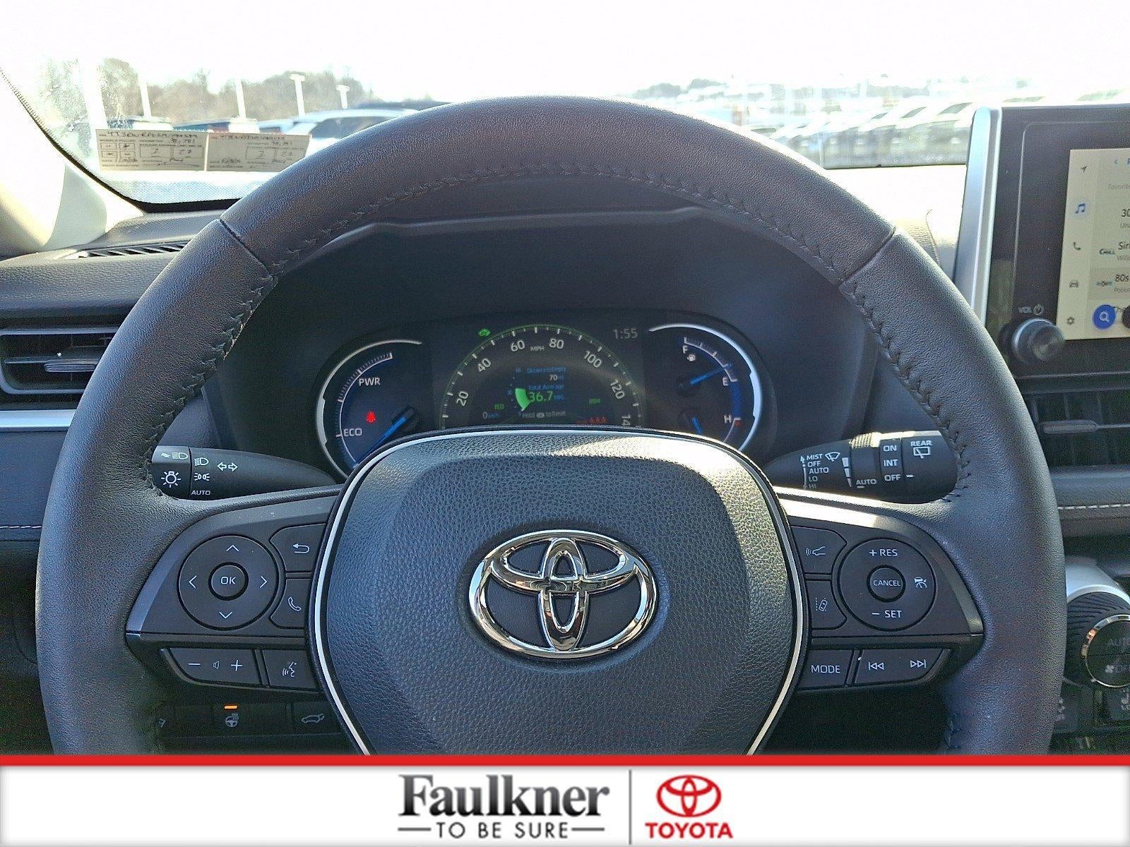 2023 Toyota RAV4 Hybrid XLE AWD (Natl)