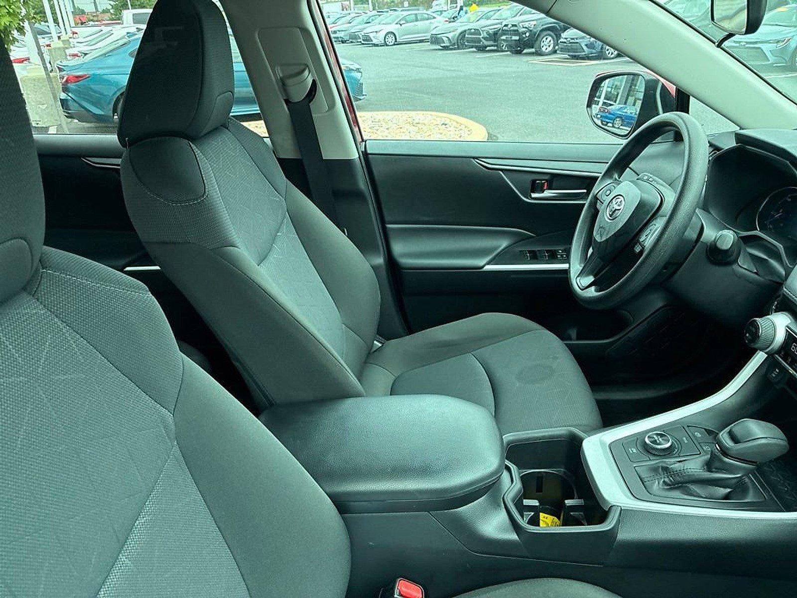 2025 Toyota RAV4 Hybrid XLE AWD (Natl)
