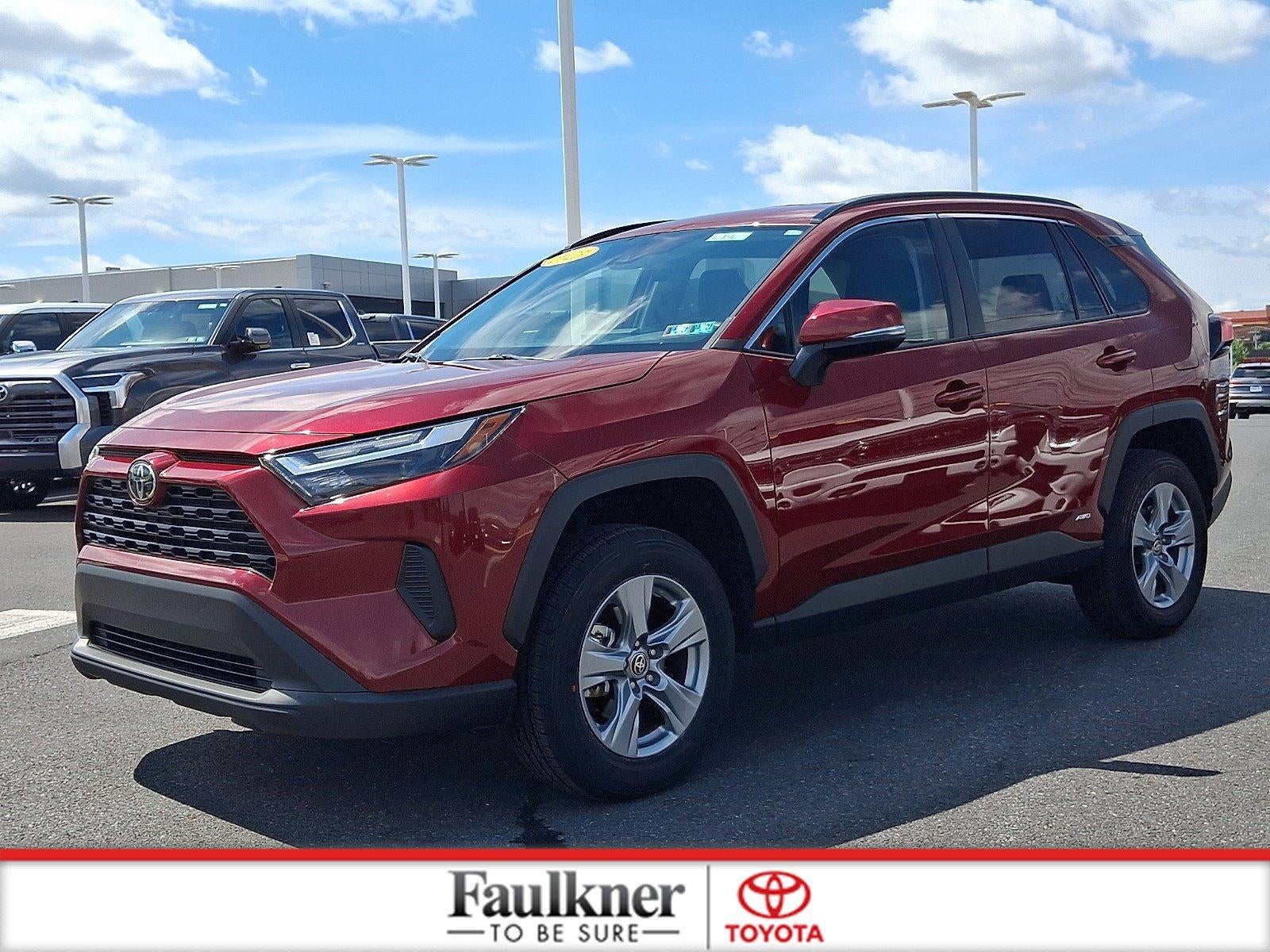 2025 Toyota RAV4 Hybrid XLE AWD (Natl)