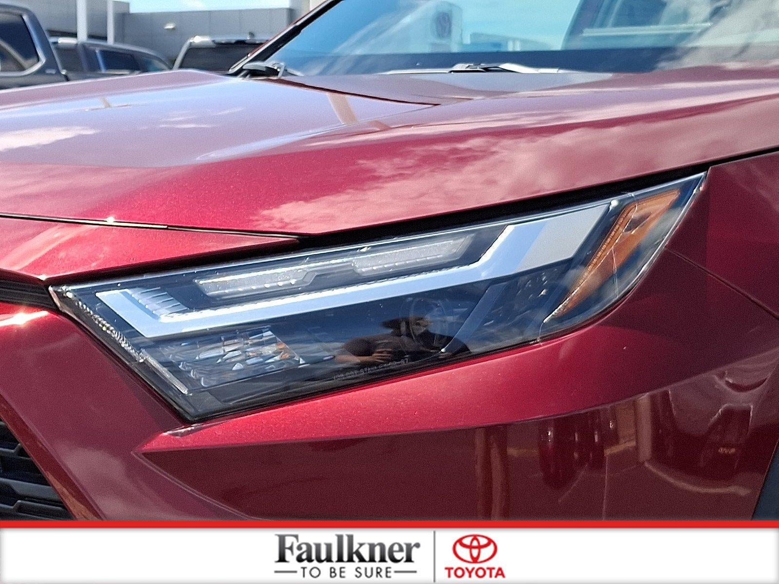 2025 Toyota RAV4 Hybrid XLE AWD (Natl)