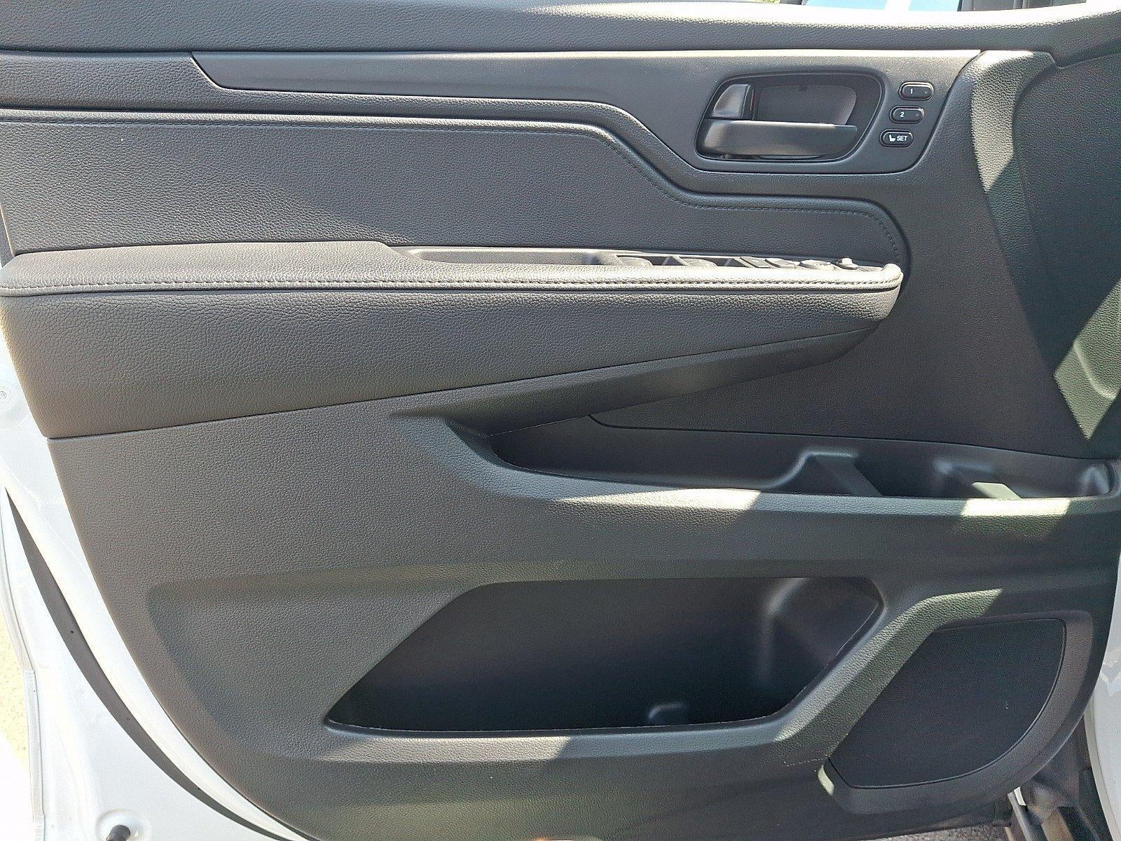 2025 Honda Odyssey EX-L Auto