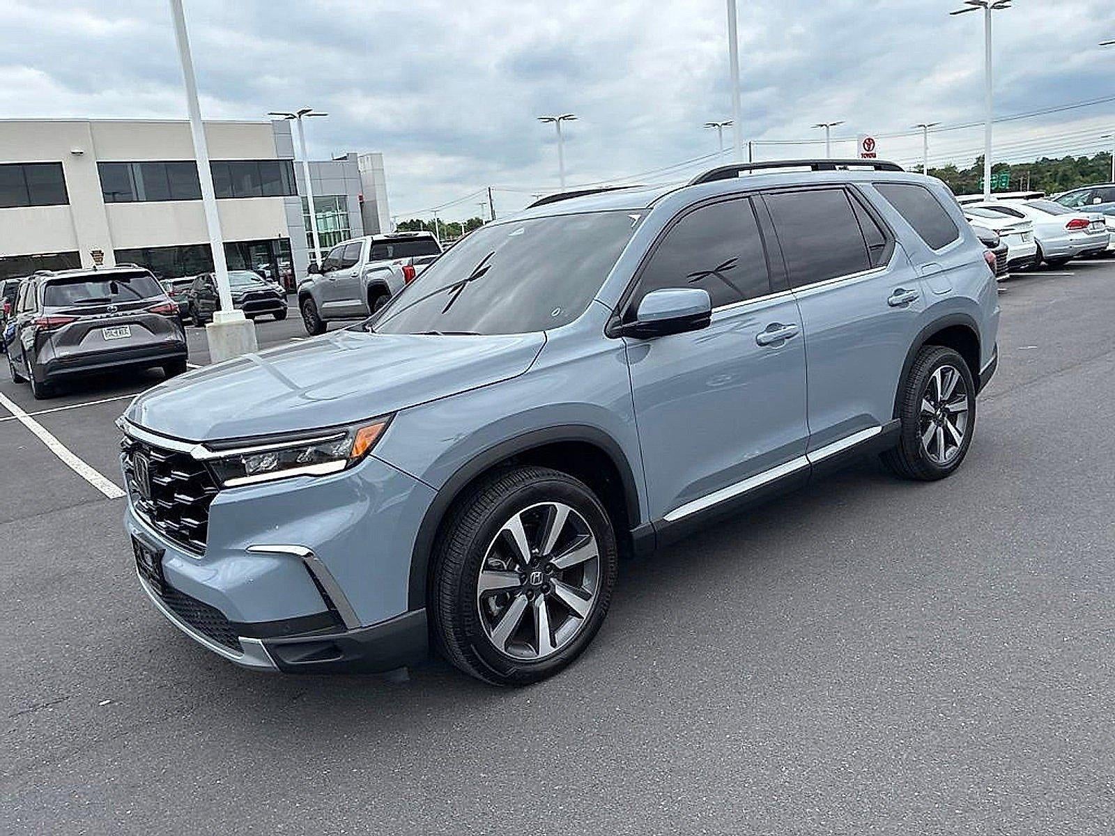 2025 Honda Pilot Touring AWD