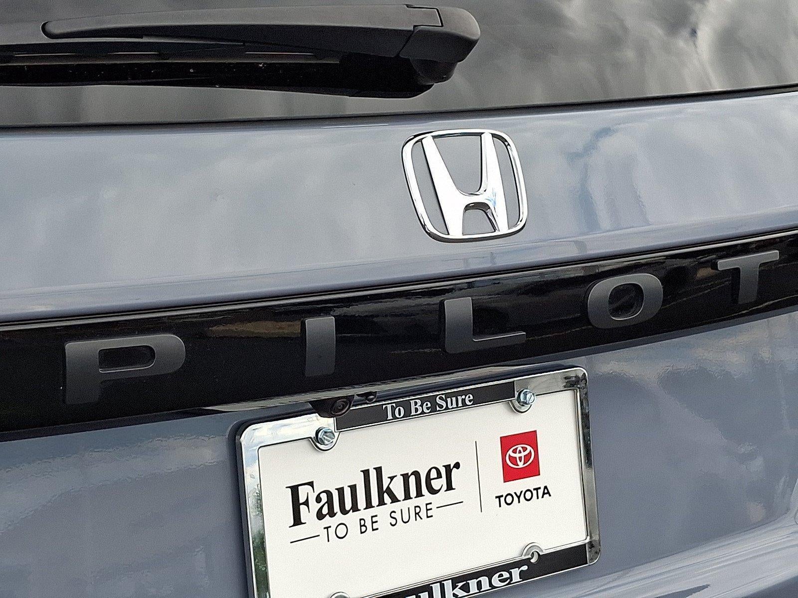 2025 Honda Pilot Touring AWD