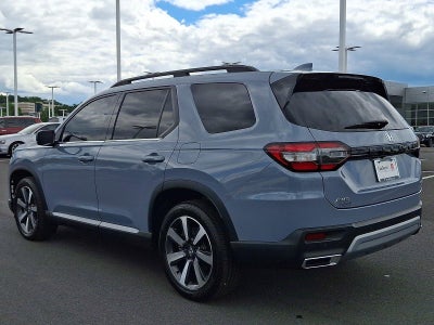 2025 Honda Pilot Touring AWD