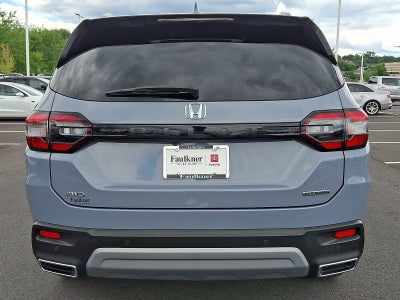 2025 Honda Pilot Touring AWD
