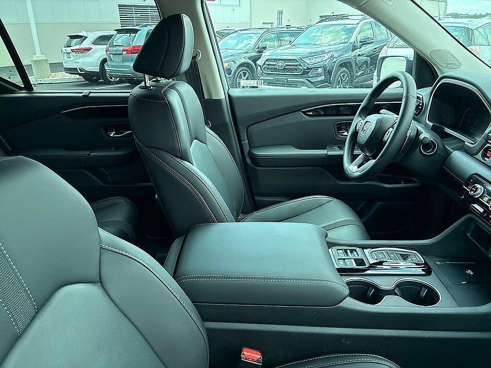 2025 Honda Pilot Touring AWD