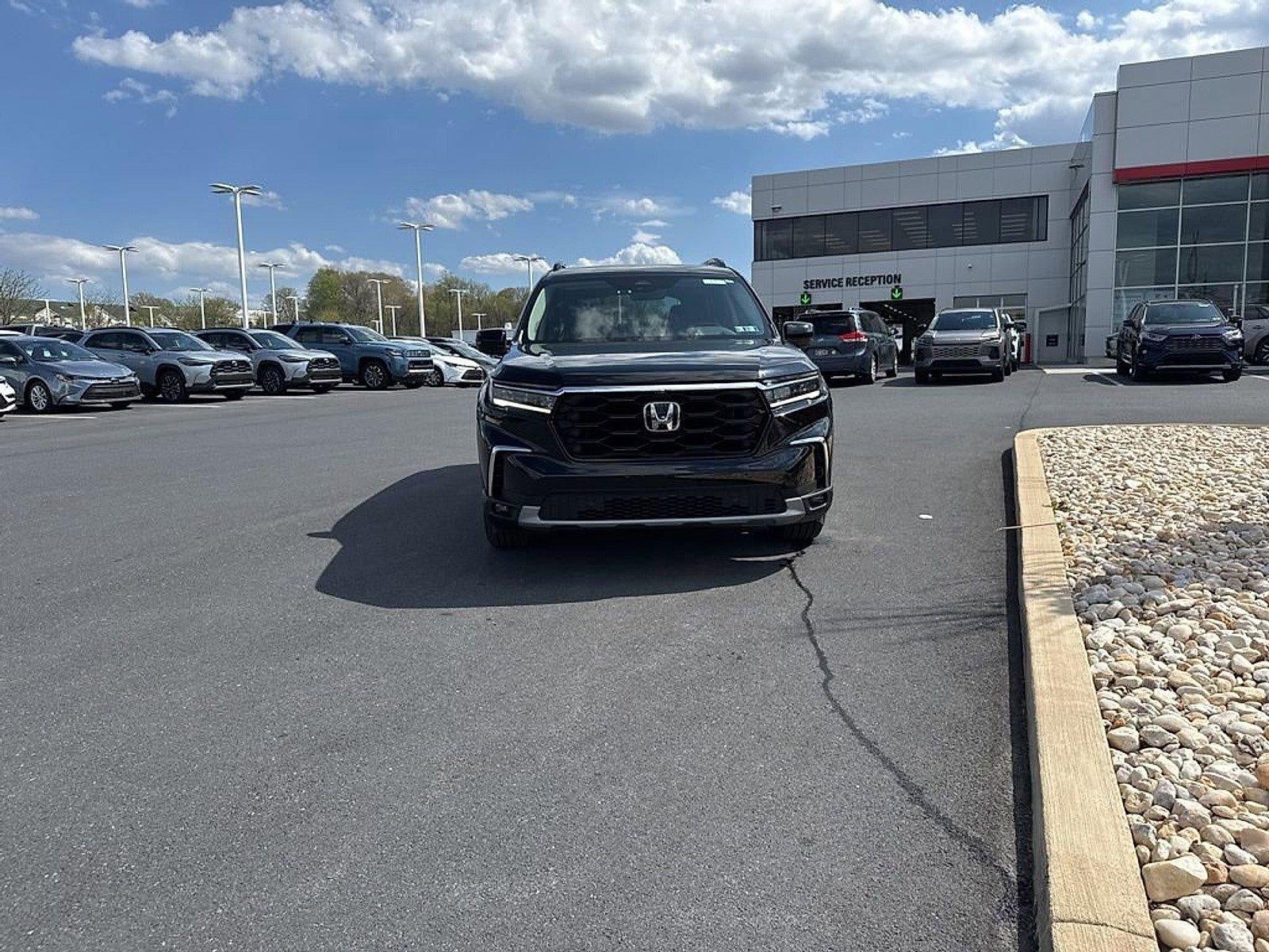 2023 Honda Pilot Elite AWD