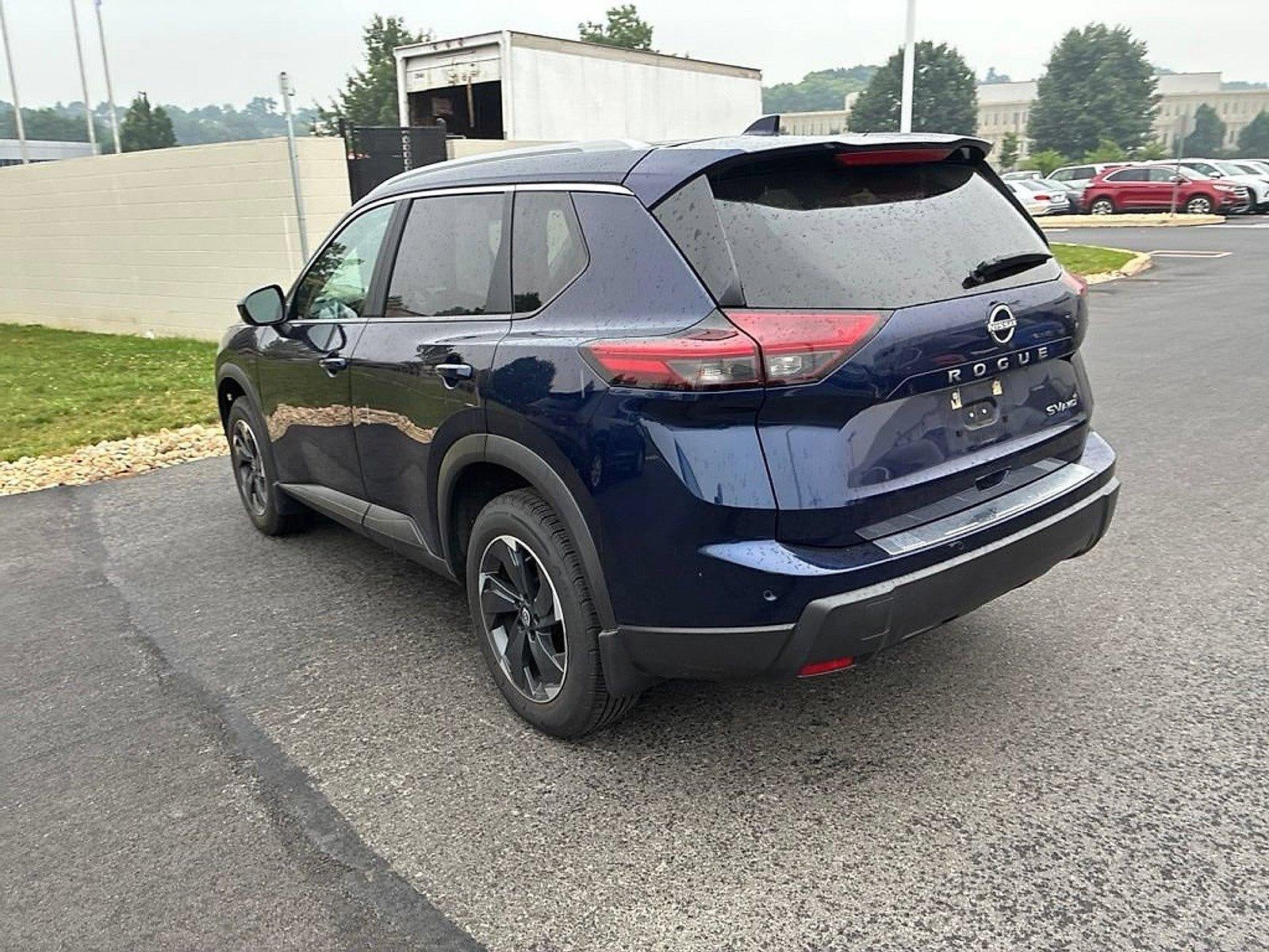 2024 Nissan Rogue AWD SV