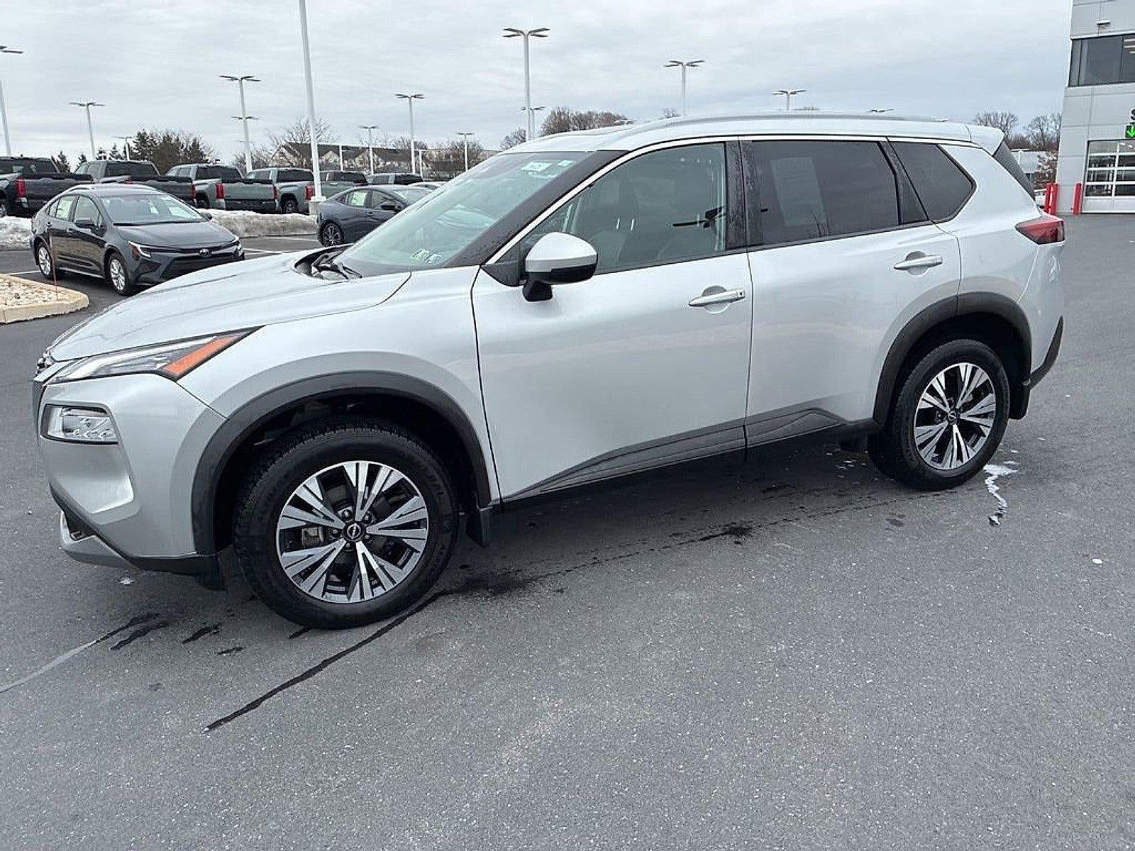 2022 Nissan Rogue AWD SV