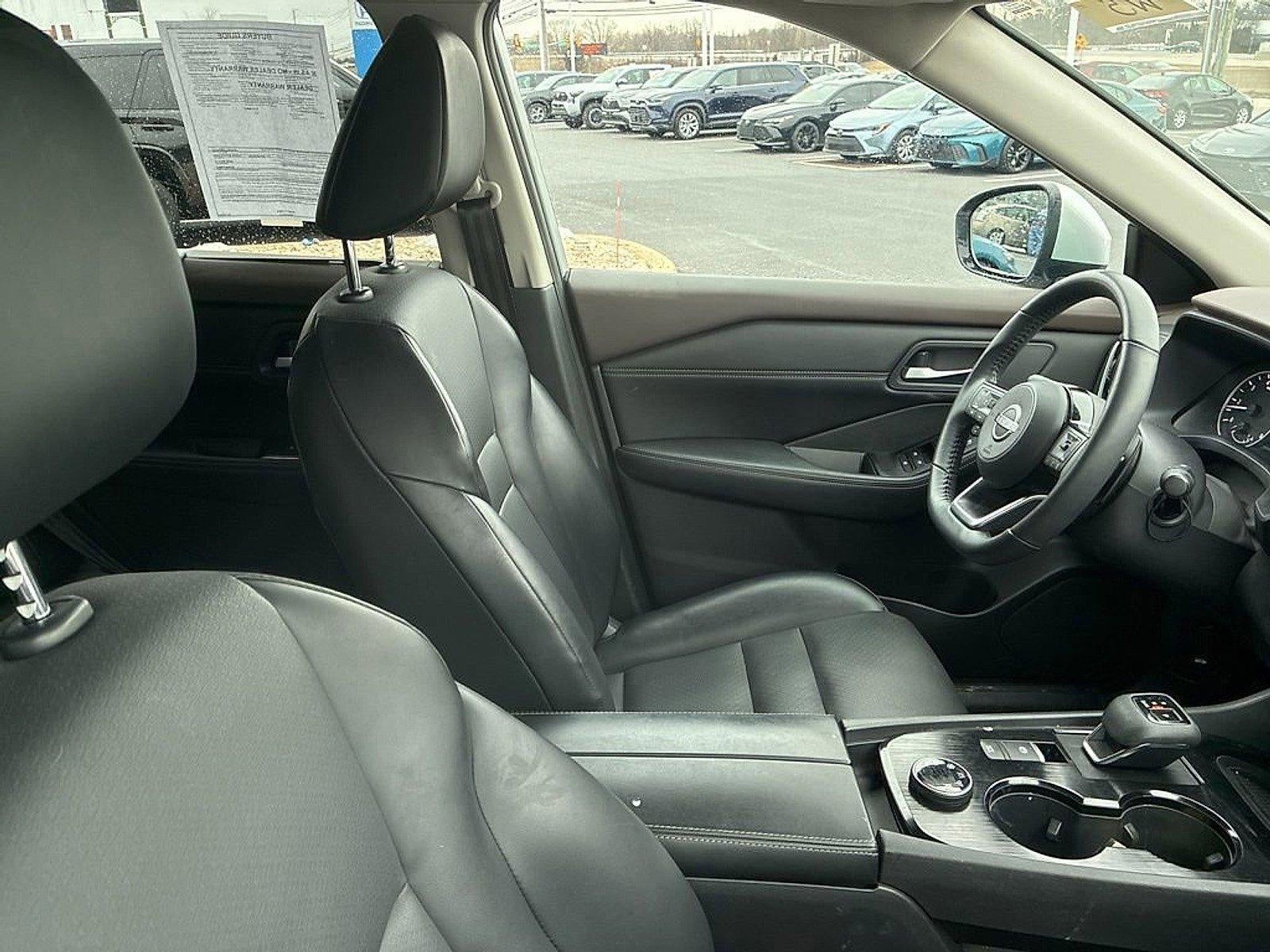 2022 Nissan Rogue AWD SV