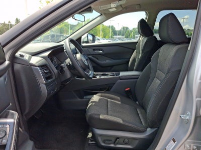 2024 Nissan Rogue AWD SV