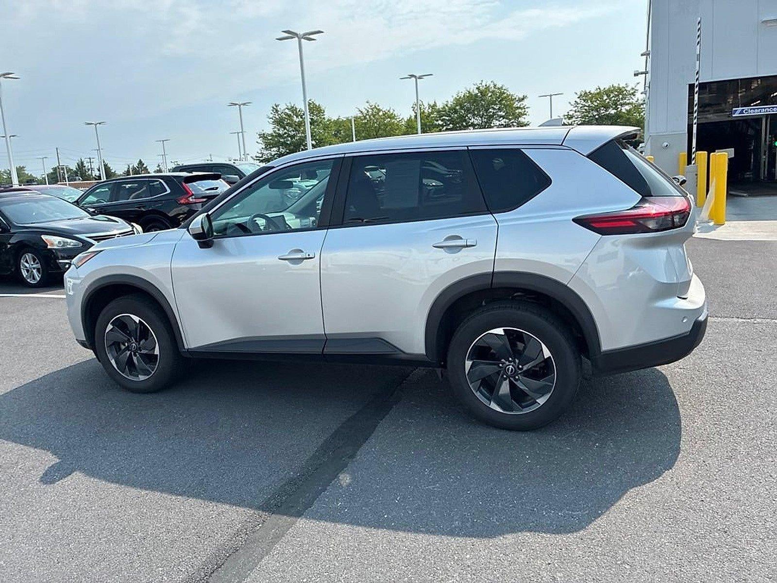 2024 Nissan Rogue AWD SV