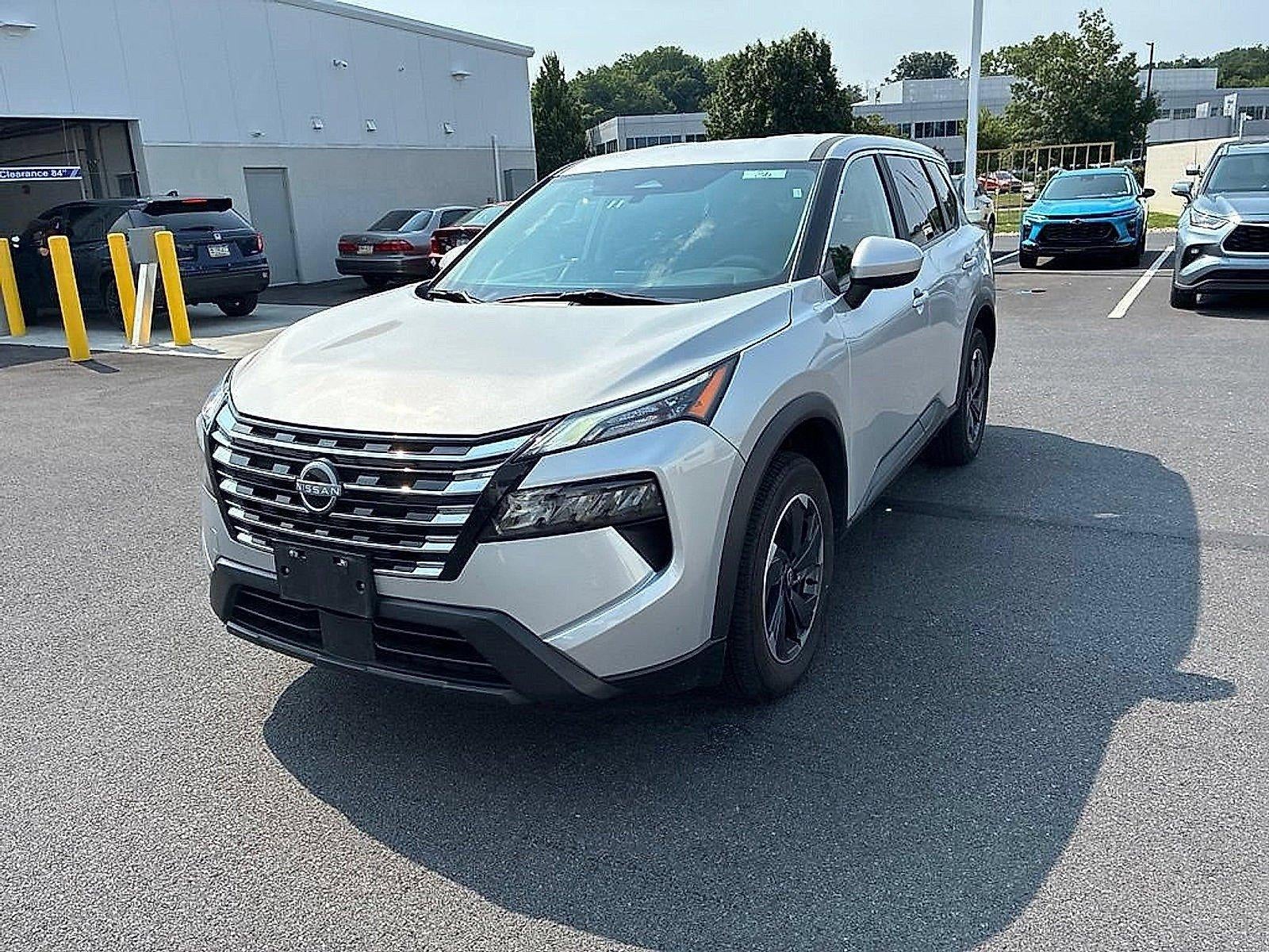 2024 Nissan Rogue AWD SV