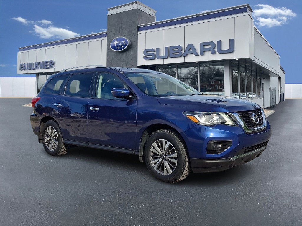 2017 Nissan Pathfinder S