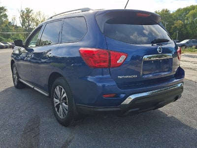 2017 Nissan Pathfinder S