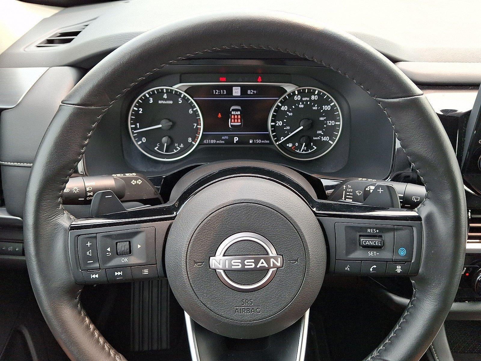 2025 Nissan Pathfinder SL 4WD