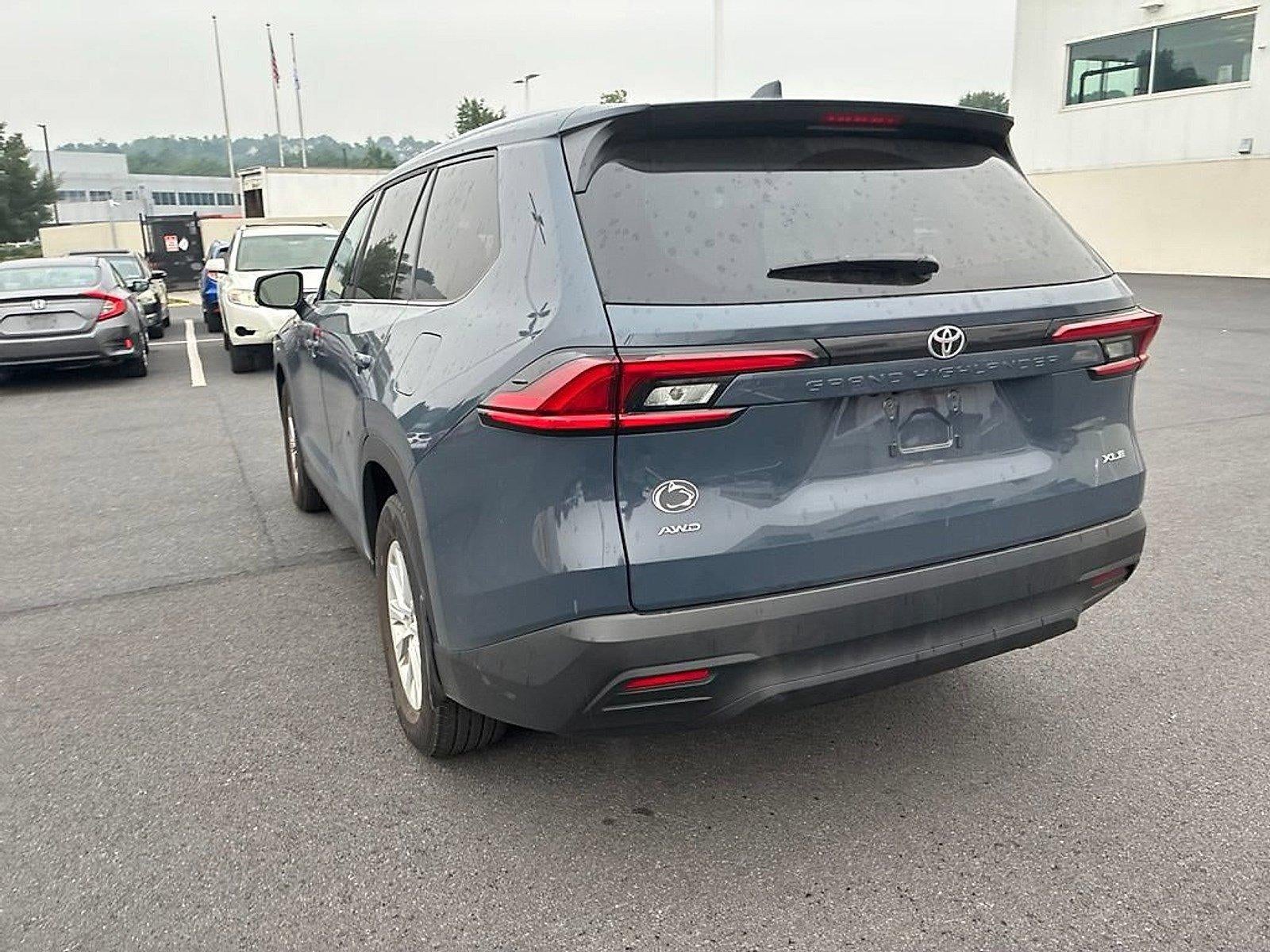 2025 Toyota Grand Highlander XLE AWD (Natl)
