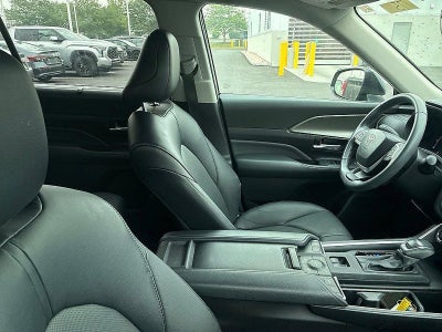 2025 Toyota Grand Highlander XLE AWD (Natl)