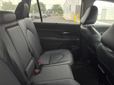 2025 Toyota Grand Highlander XLE AWD (Natl)