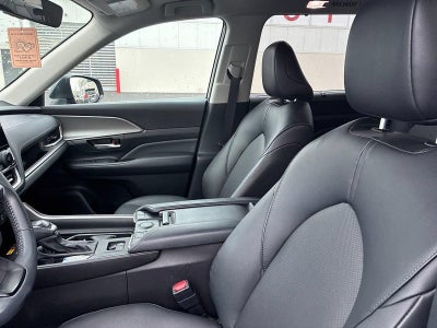 2025 Toyota Grand Highlander XLE AWD (Natl)