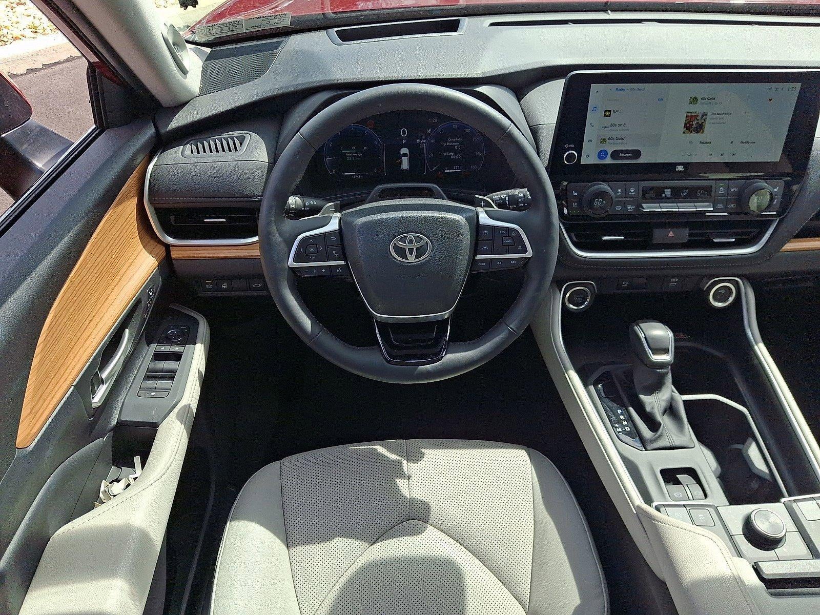 2025 Toyota Grand Highlander Platinum AWD (Natl)