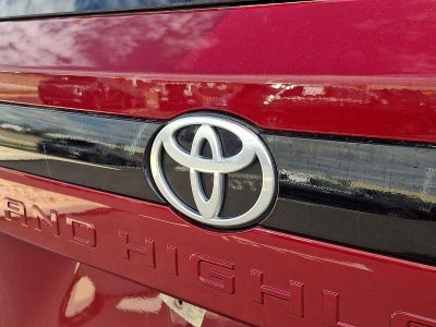 2025 Toyota Grand Highlander Platinum AWD (Natl)