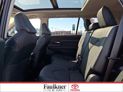2025 Toyota Grand Highlander Hybrid Limited AWD (Natl)
